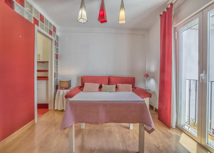 San Miguel Center * קורדובה